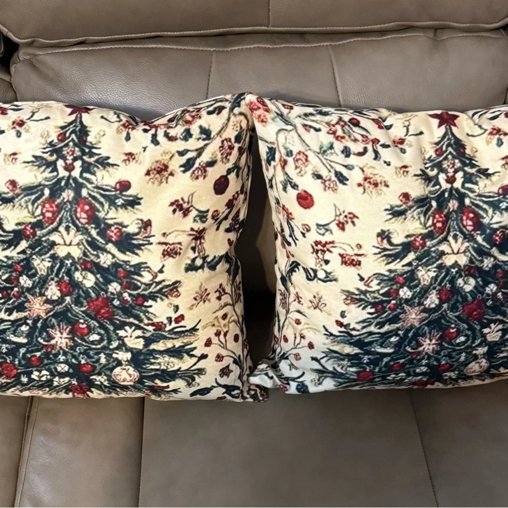 2/Festive Holiday Tree Throw Pillows
